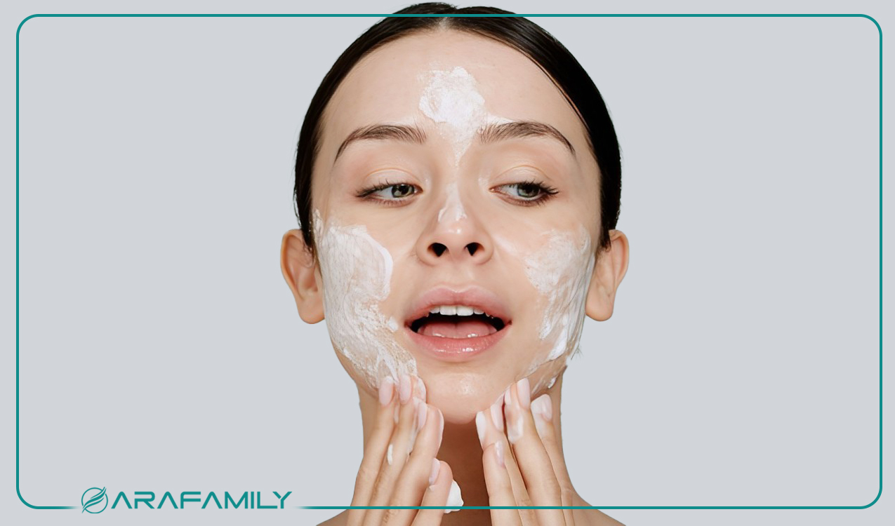 لایه برداری پوست یا اسکراب چه مزایایی برای پوست شما دارد؟