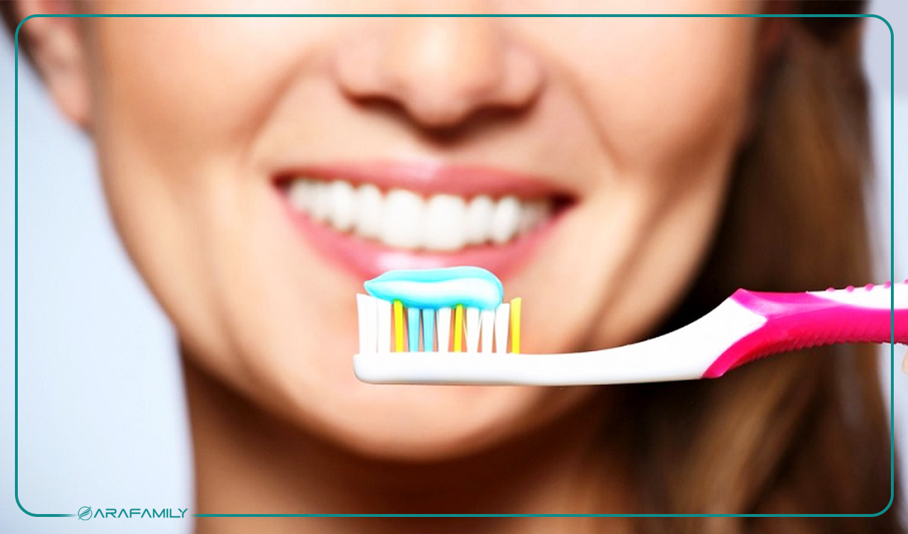 روش های طبیعی سفید کردن دندان